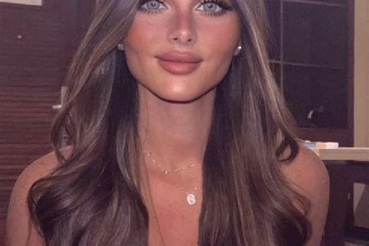Sienna, 26, a brunette dark-eyed ebony companion based in Egbeda. Offering Massage, Erotic Massage, Deep French Kissing. Available for incall and outcall, da...