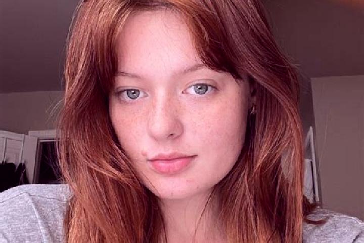 Sienna, 26, a red brown-eyed ebony companion based in Fenghuang. Offering Travel Companion, Duos, CIM, GFE, Dinner Date. Available for incall and outcall, da...