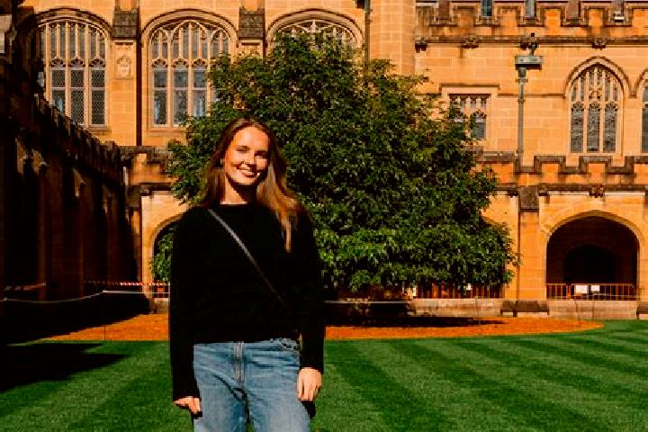 Sienna, 26 — Escort in Alexandra, Australia