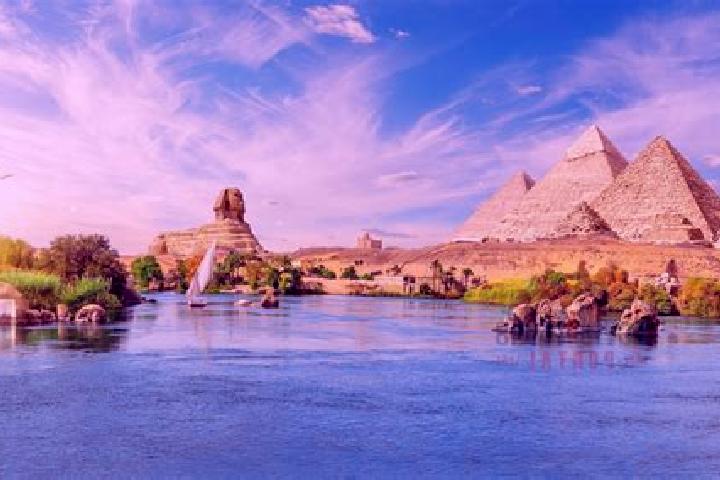 Sienna, 26 — Escort in As Sallum, Egypt