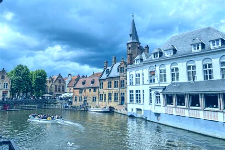 Sienna, 26 — Escort in Bruegge, Germany