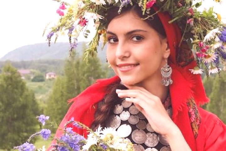 Sienna, 26 — Escort in Mamadysh, Russia