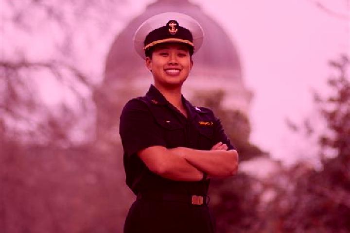 Sienna, 26 — Escort in Naval Academy, United States