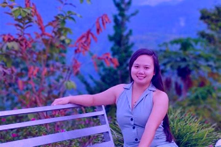 Sienna, 26 — Escort in Pigcawayan, Philippines