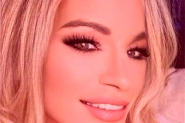 Sienna, 26 — Escort in Santa Maria, Paraguay