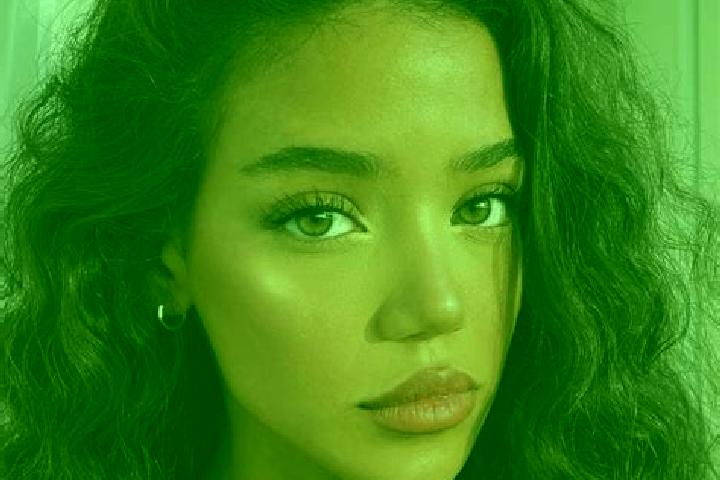 Sienna, 27, a black brown-eyed caucasian companion based in Kibiti. Offering CIM, Duos, OWO, Dinner Date. Available for incall and outcall, overnight booking...
