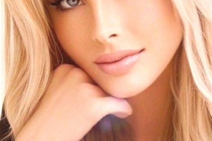 Sienna, 27, a dark blonde blue-eyed caucasian companion based in Bobov Dol. Offering 69, Roleplay, BDSM, Erotic Massage. Available for incall and outcall, da...