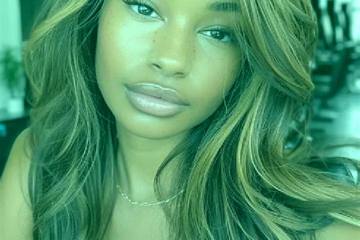 Sienna, 27, a dark blonde brown-eyed european companion based in Doerpstedt. Offering CIM, Roleplay, Striptease, Girlfriend Experience, 69. Available for inc...
