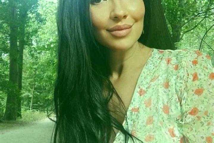 Sienna, 27 — Escort in Bila Krynytsia, Ukraine