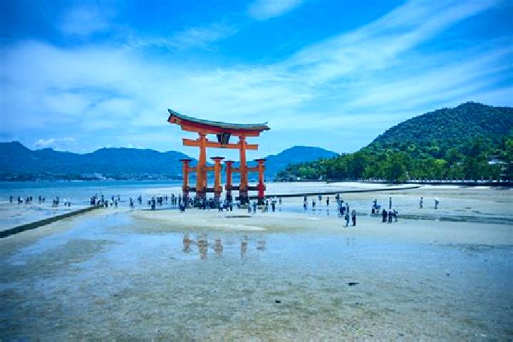 Sienna, 27 — Escort in Miyajima, Japan