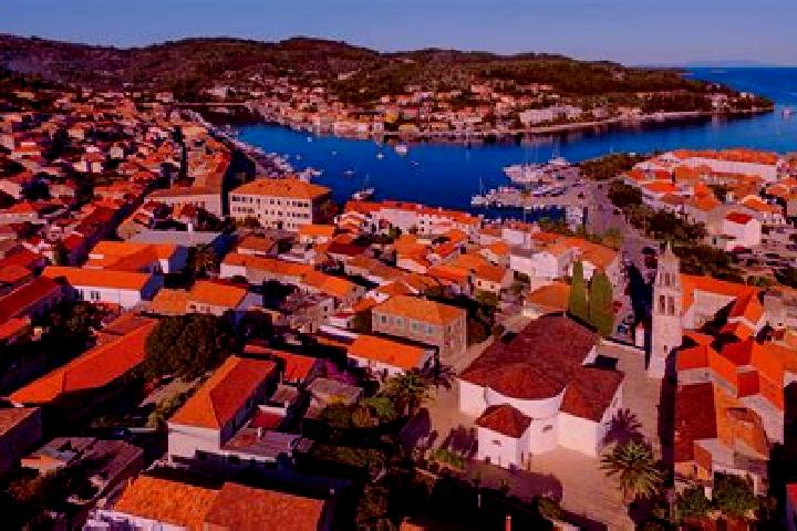 Sienna, 27 — Escort in Vela Luka, Croatia