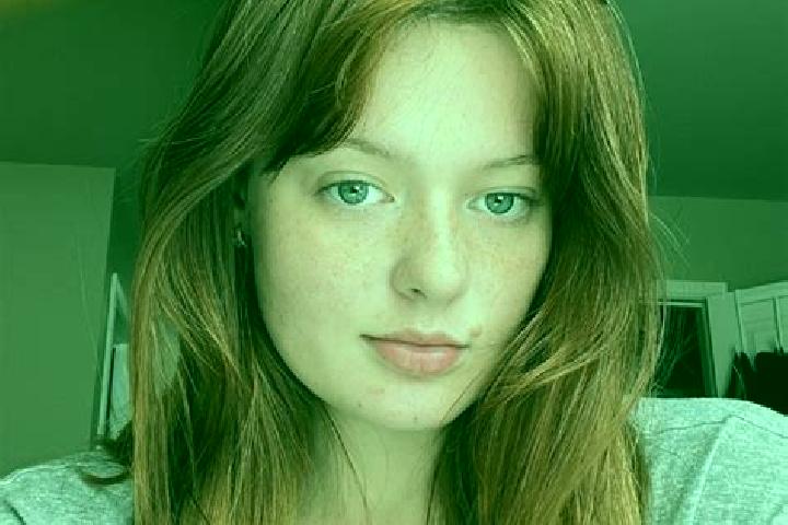 Sienna, 28, a auburn dark-eyed caucasian companion based in Yangmei. Offering Roleplay, Duos, GFE, Erotic Massage. Available for incall and outcall, overnigh...