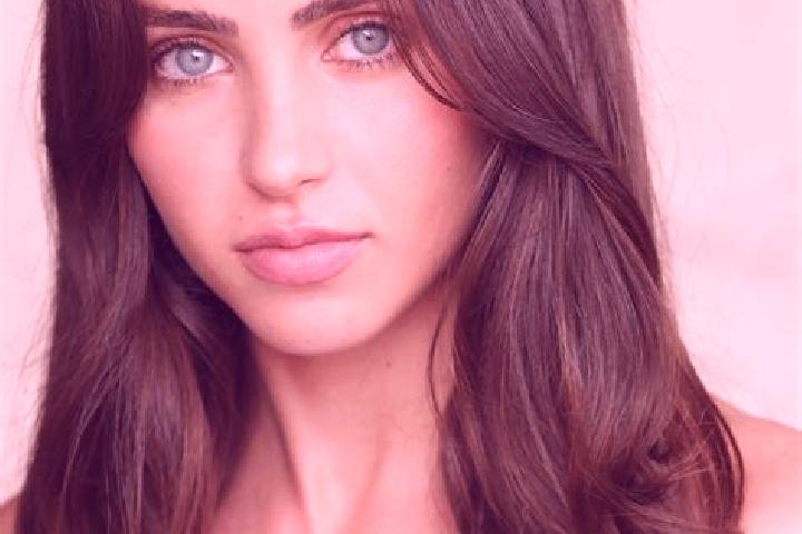 Sienna, 28, a brunette dark-eyed slavic companion based in Agidel . Offering Roleplay, Striptease, BDSM, Travel Companion. Available for incall and outcall, ...