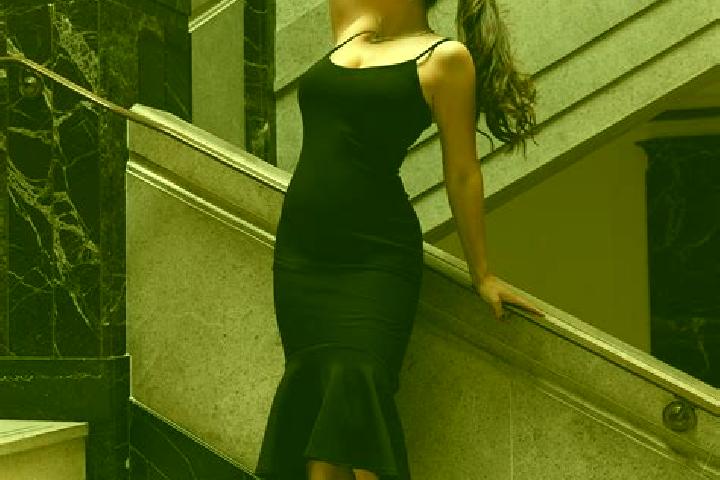 Sienna, 28, a dark blonde amber-eyed latina companion based in Duliajan. Offering Erotic Massage, GFE, BDSM, Travel Companion. Available for incall and outca...