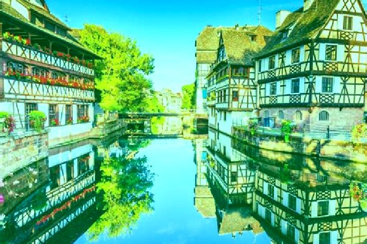 Sienna, 28 — Escort in Saint-Quirin, France