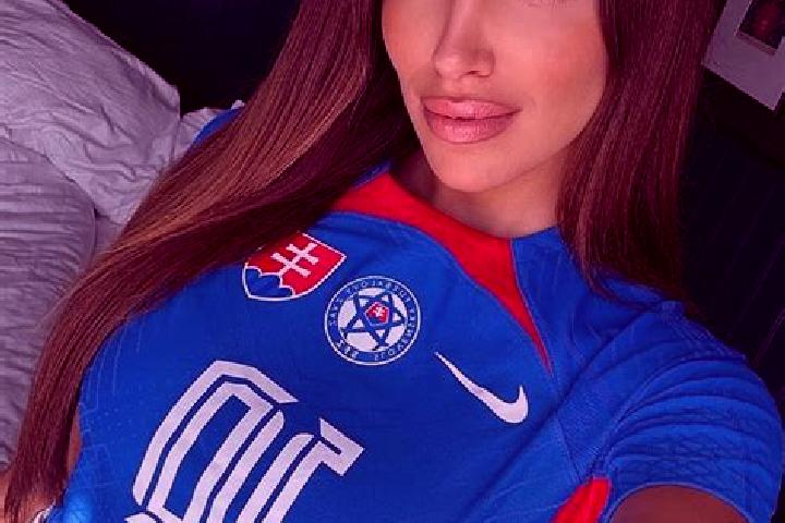 Sienna, 28 — Escort in Udavske, Slovakia