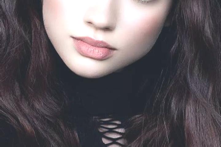 Sienna, 29, a auburn dark-eyed mediterranean companion based in Verkhoyansk. Offering Dinner Date, GFE, OWO, A-Level, Fetish. Available for incall and outcal...