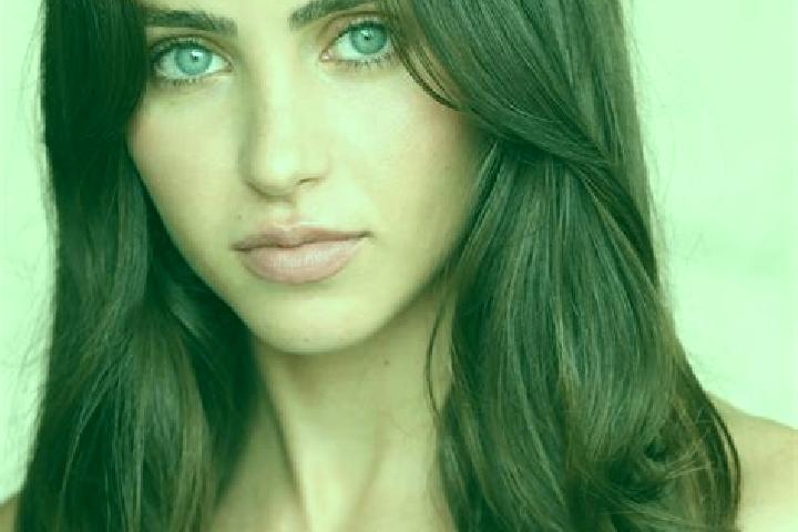 Sienna, 29, a brunette amber-eyed ebony companion based in Peralejos. Offering OWO, Massage, 69, Couples, Overnight. Available for incall and outcall, day an...