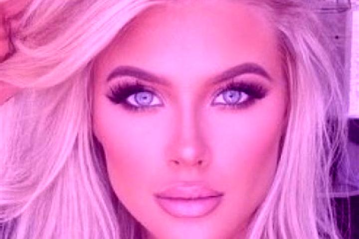 Sienna, 29, a platinum blonde amber-eyed mixed companion based in Froendenberg. Offering Girlfriend Experience, Couples, A-Level. Available for incall and ou...
