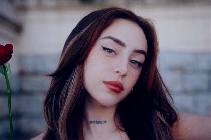 Sienna, 29 — Escort in Lunay, France