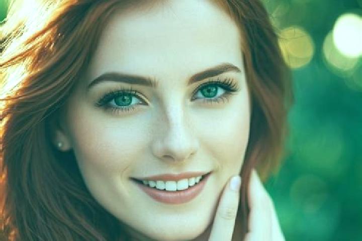 Sienna, 30, a auburn amber-eyed caucasian companion based in Waldenstein. Offering Fetish, Massage, Dinner Date. Available for incall and outcall, day and ev...
