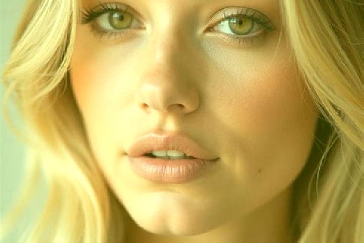 Sienna, 30, a blonde hazel-eyed asian companion based in Kuttikkattur. Offering 69, BDSM, Travel Companion. Available for incall and outcall, day and evening...