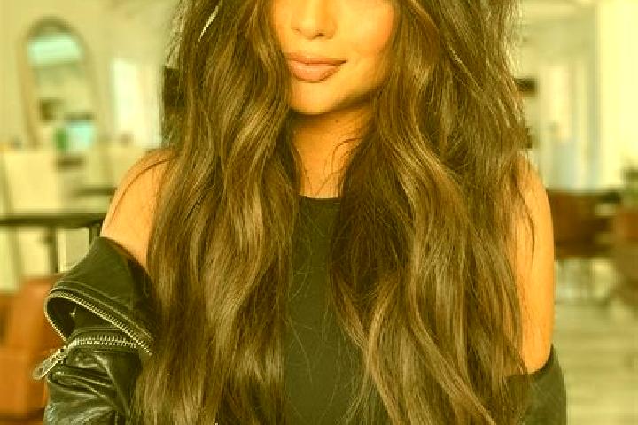 Sienna, 30, a brunette dark-eyed asian companion based in Crondall. Offering Fetish, Striptease, 69, Girlfriend Experience. Available for incall and outcall,...