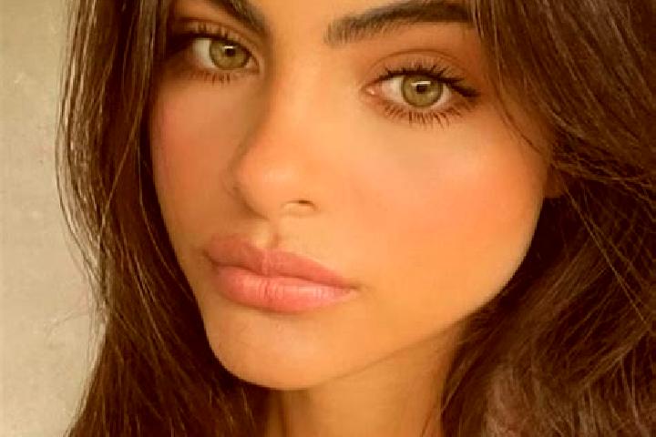 Sienna, 30, a brunette dark-eyed middle eastern companion based in Sultanhani. Offering Party Girl, Erotic Massage, Prostate Massage, Domination, Duos. Avail...