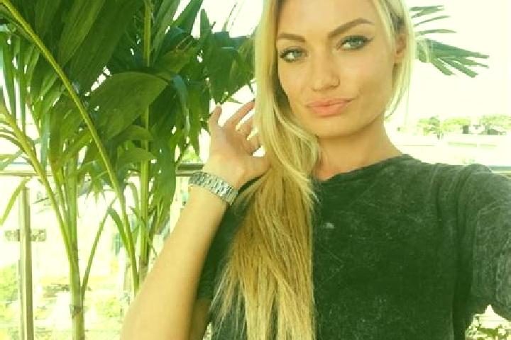 Sienna, 30, a dark blonde amber-eyed caribbean companion based in Kavos. Offering Fetish, GFE, Massage, Dinner Date. Available for incall and outcall, overni...
