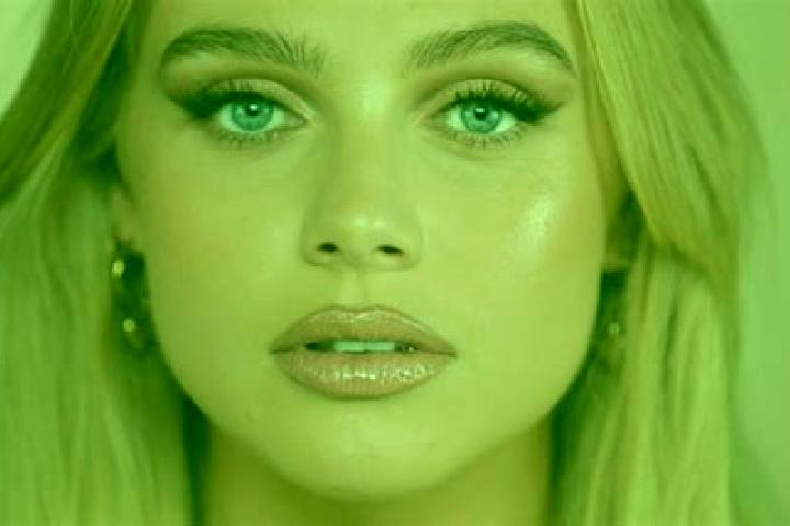 Sienna, 30, a platinum blonde green-eyed mixed companion based in Backe. Offering A-Level, Couples, Roleplay, Party Girl, Domination. Available for incall an...