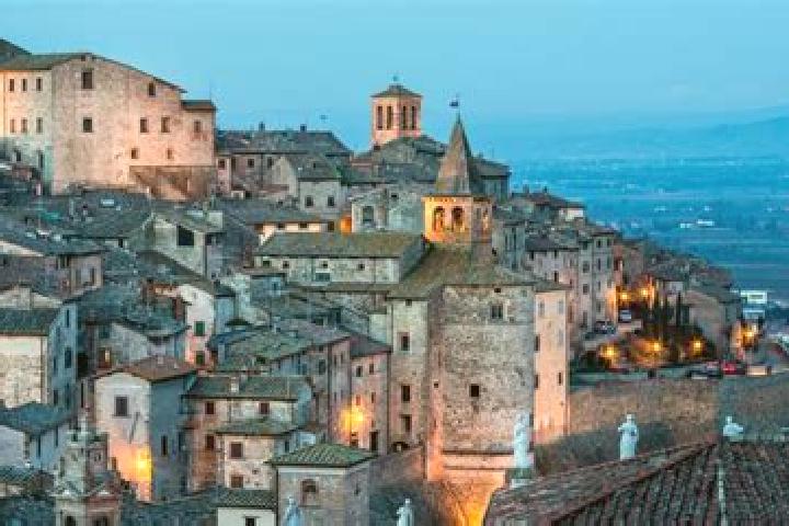Sienna, 30 — Escort in Anghiari, Italy