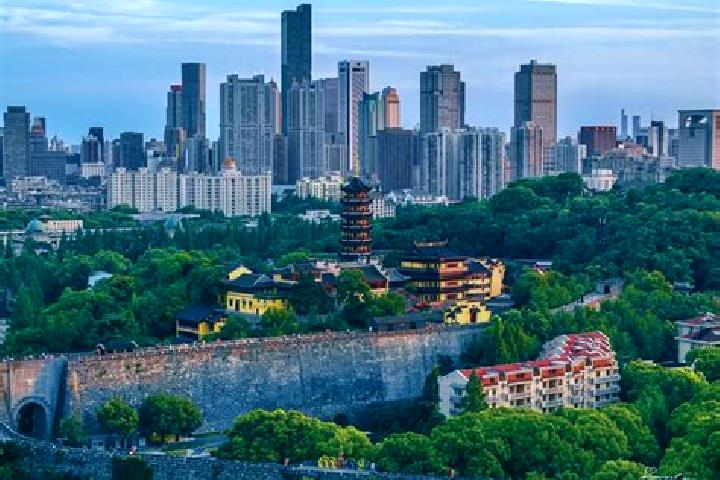 Sienna, 30 — Escort in Dafang, China
