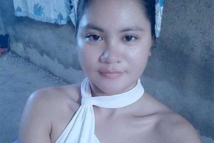 Sienna, 30 — Escort in Igang, Philippines