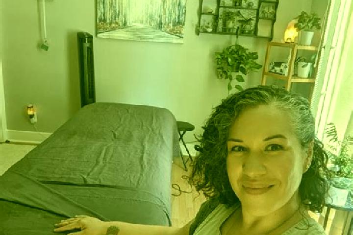Sienna, 31, a black brown-eyed indian companion based in Robert Lee. Offering Massage, Overnight. Available for incall and outcall, day and evening dates.