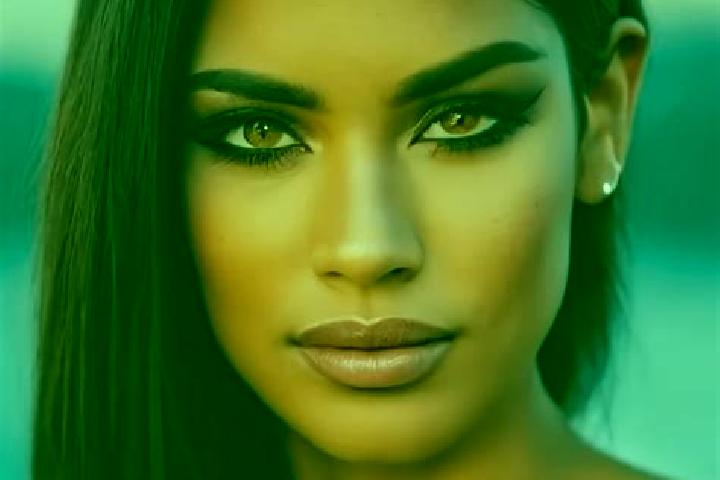 Sienna, 31, a dark blonde amber-eyed latina companion based in Xilan. Offering Girlfriend Experience, Roleplay. Available for incall and outcall, overnight b...