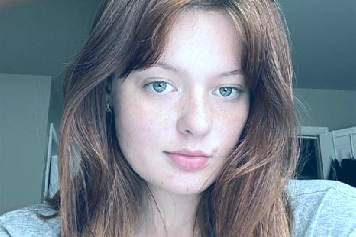 Sienna, 31, a red brown-eyed mediterranean companion based in Uruapan. Offering Girlfriend Experience, OWO, Dinner Date. Available for incall and outcall, da...