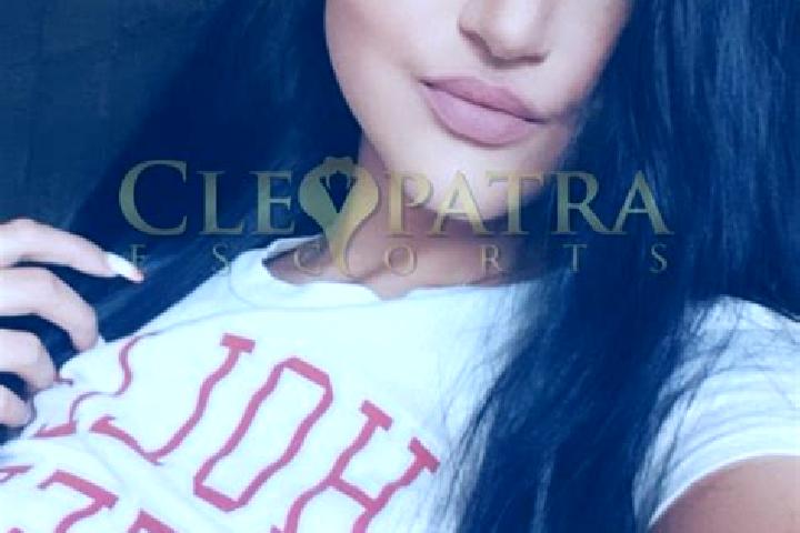 Sienna, 31, a red dark-eyed indian companion based in Antigonish. Offering Massage, Tantra, OWO, Party Girl. Available for incall and outcall, day and evenin...