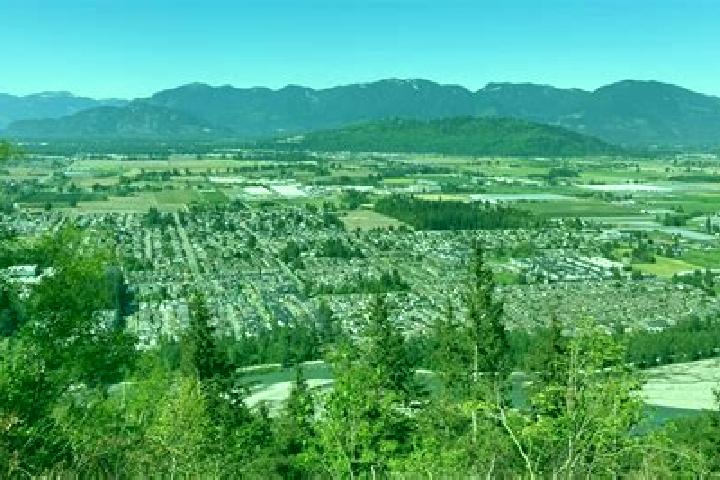 Sienna, 31 — Escort in Chilliwack Mountain, Canada