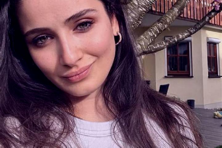 Sienna, 31 — Escort in Goekce, Turkey