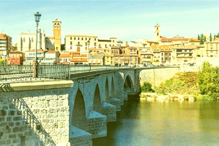 Sienna, 31 — Escort in Villan de Tordesillas, Spain