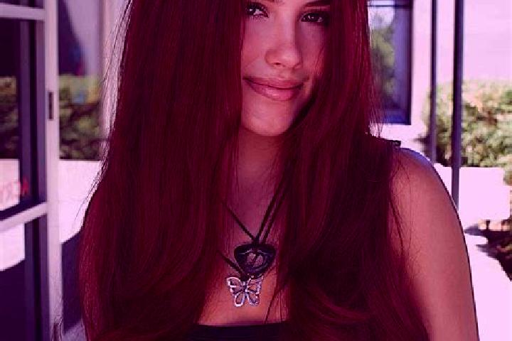 Sienna, 32, a auburn dark-eyed mediterranean companion based in Chongren. Offering Couples, Fetish, Duos. Available for incall and outcall, overnight booking...