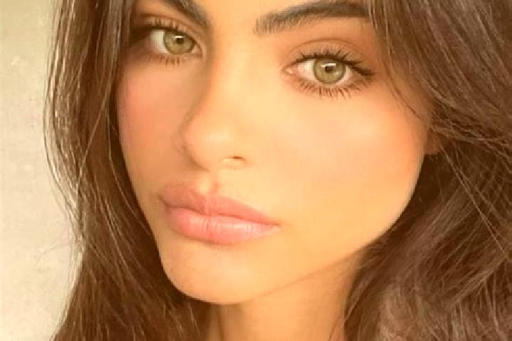 Sienna, 32, a brunette green-eyed european companion based in Chhatak. Offering Dinner Date, Massage, Overnight, CIM, BDSM. Available for incall and outcall,...