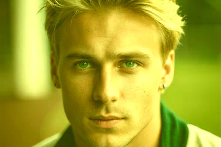 Sienna, 32, a platinum blonde green-eyed mixed companion based in Damme. Offering Roleplay, Prostate Massage, 69, Couples, A-Level. Available for incall and ...