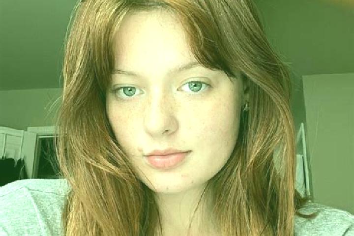 Sienna, 32, a red green-eyed caribbean companion based in Sieblo Oula. Offering GFE, Couples, Domination, Dinner Date. Available for incall and outcall, day ...