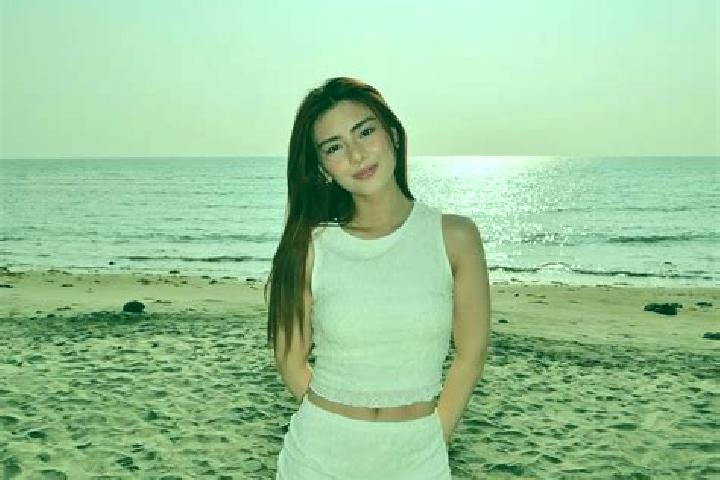 Sienna, 32 — Escort in Boliney, Philippines