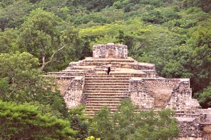 Sienna, 32 — Escort in Maya Balam, Mexico