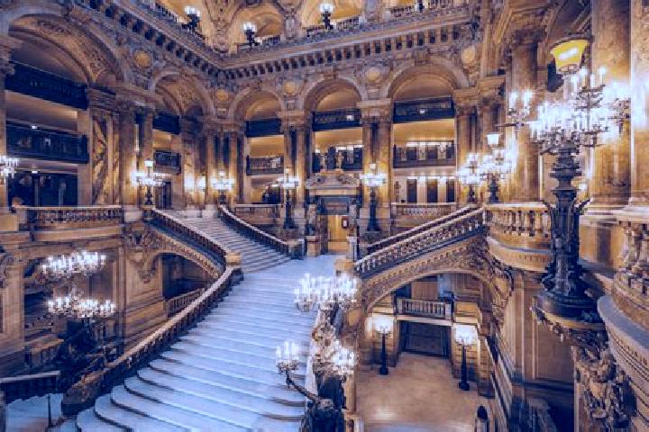 Sienna, 32 — Escort in Paris 09 Opera, France