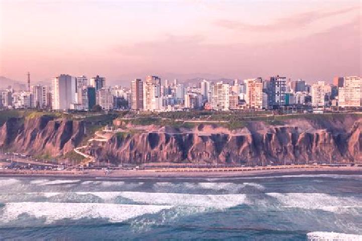 Sienna, 32 — Escort in Poroto, Peru