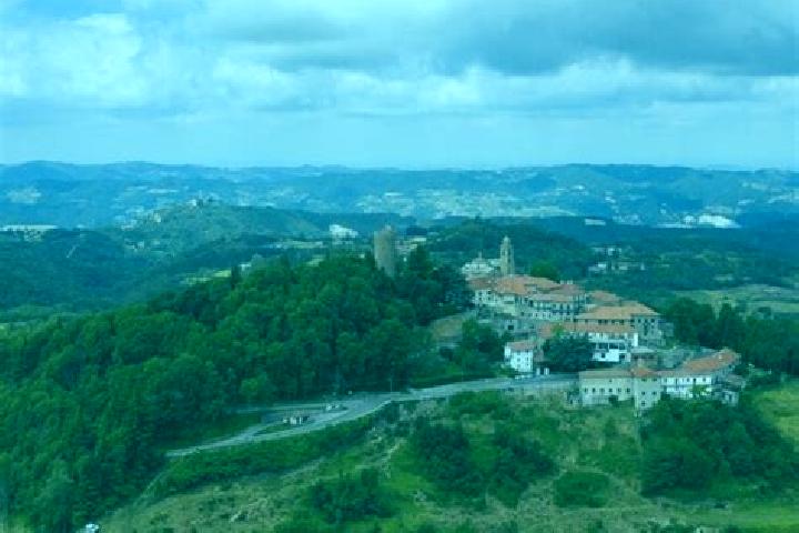 Sienna, 32 — Escort in San Giorgio Scarampi, Italy