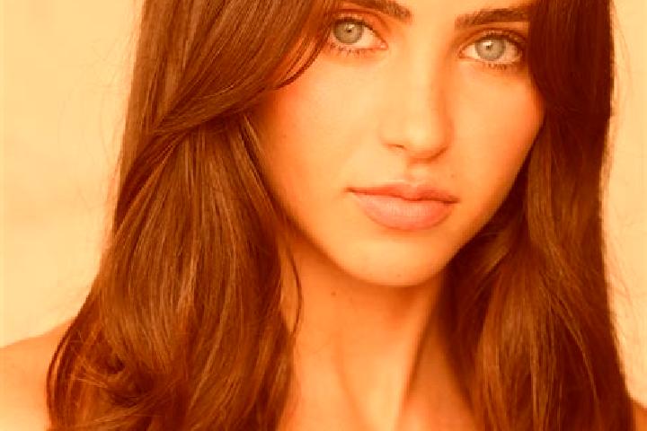 Sienna, 33, a auburn brown-eyed mixed companion based in Broadview North. Offering Travel Companion, OWO, Girlfriend Experience, BDSM. Available for incall a...